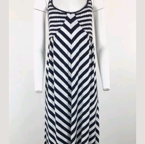 Anthropologie Dresses & Skirts - Anthropology Monday Tuesday long Maxi size L